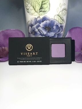 VISEART Paris Single Shade Eyeshadow in VIOLET (VCM04 Cool Mattes) *BNIB